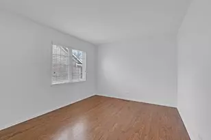 141 Manchester Ct, Buffalo Grove, IL 60089 - Photo 28