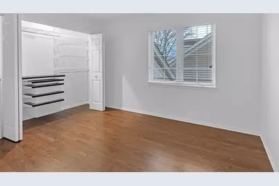 141 Manchester Court, Buffalo Grove, IL 60089 - Photo 26