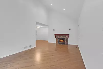 141 Manchester Court, Buffalo Grove, IL 60089 - Photo 16