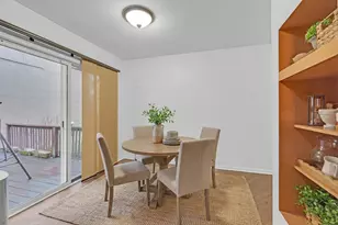 141 Manchester Ct, Buffalo Grove, IL 60089 - Photo 12