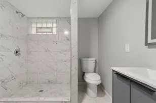 10644 S Eggleston Ave, Chicago, IL 60628 - Photo 28