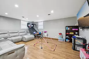 410 W Riverside Dr, Lakemoor, IL 60051 - Photo 16