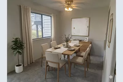 600 Eastview Court #X1, Schaumburg, IL 60193 - Photo 8