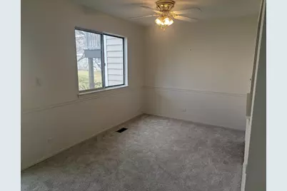 600 Eastview Court #X1, Schaumburg, IL 60193 - Photo 18