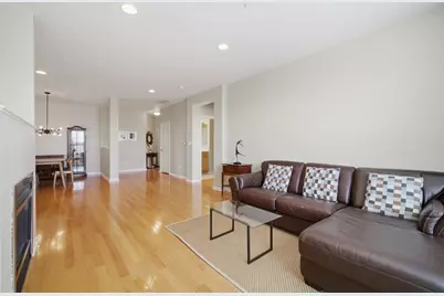 [Address not provided], Northbrook, IL 60062 - Photo 8