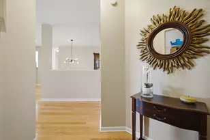 [Address not provided], Northbrook, IL 60062 - Photo 4