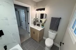 304 W 111th St, Chicago, IL 60628 - Photo 16