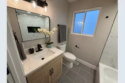 304 W 111th Street, Chicago, IL 60628 - Photo 14