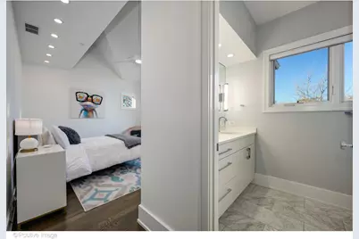 2107 W Bradley Place, Chicago, IL 60618 - Photo 40