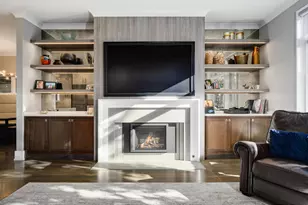 2107 W Bradley Pl, Chicago, IL 60618 - Photo 22