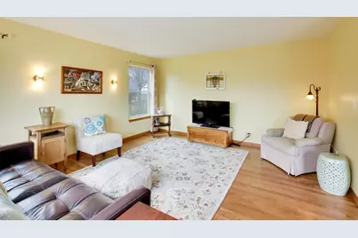 330 Martin Drive, Woodstock, IL 60098 - Photo 14