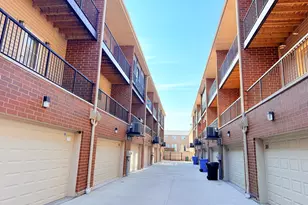 3238 S Shields Ave, Chicago, IL 60616 - Photo 2