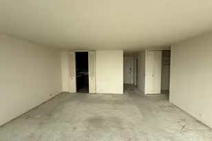 5445 N Sheridan Rd, Chicago, IL 60640 - Photo 4