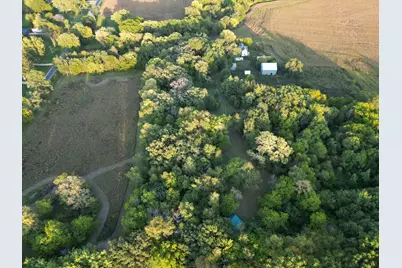 1441 W Fairview Road, Freeport, IL 61032 - Photo 6