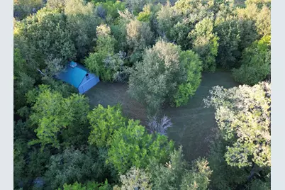 1441 W Fairview Road, Freeport, IL 61032 - Photo 2