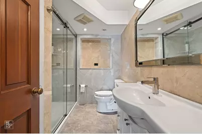 221 E Grantley Avenue, Elmhurst, IL 60126 - Photo 18