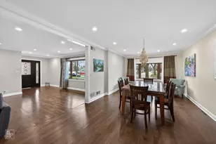 221 E Grantley Ave, Elmhurst, IL 60126 - Photo 6