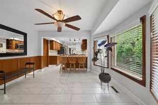 221 E Grantley Ave, Elmhurst, IL 60126 - Photo 12