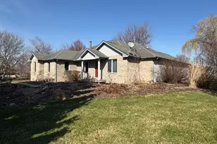 12421 Olson Rd, Caledonia, IL 61011 - Photo 2