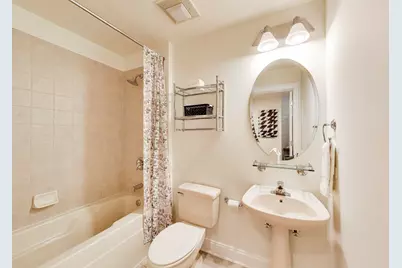 1001 W Madison Street #606, Chicago, IL 60607 - Photo 16