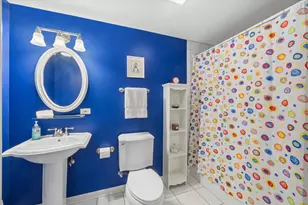 9025 Darien Woods Ct, Darien, IL 60561 - Photo 34