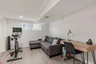 9308 Home Ct, Des Plaines, IL 60016 - Photo 10