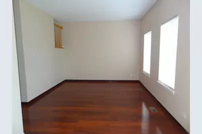 2154 Cypress Court #2154, Montgomery, IL 60538 - Photo 4
