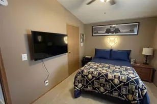 386 Buttercup Ln, Matteson, IL 60443 - Photo 8