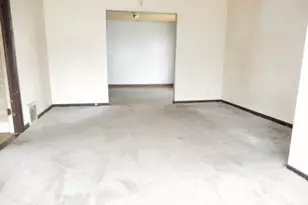 195 W 15th St, Chicago Heights, IL 60411 - Photo 6