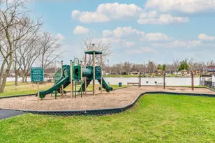 105 Lincoln Ave, Fox River Grove, IL 60021 - Photo 24