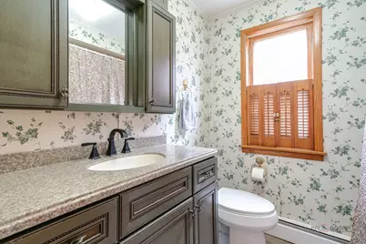 105 Lincoln Avenue, Fox River Grove, IL 60021 - Photo 12