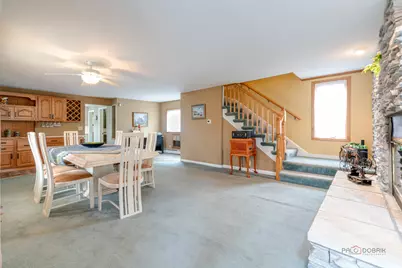 105 Lincoln Avenue, Fox River Grove, IL 60021 - Photo 10