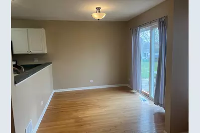 2059 Orchard Lane, Carpentersville, IL 60110 - Photo 4