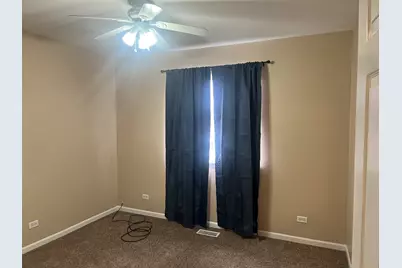 2059 Orchard Lane, Carpentersville, IL 60110 - Photo 8