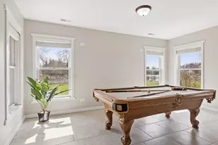 808 Wedgewood Dr, Crystal Lake, IL 60014 - Photo 32