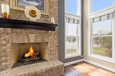 808 Wedgewood Drive, Crystal Lake, IL 60014 - Photo 6