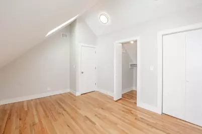 2112 W Roscoe Street #2R, Chicago, IL 60618 - Photo 6
