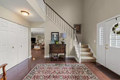 2356 Richmond Drive, Wheaton, IL 60189 - Photo 4