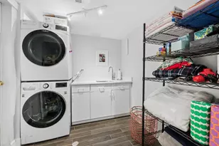 1463 W Sunnyside Ave, Chicago, IL 60640 - Photo 26