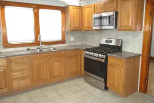 1802 Church St, Streator, IL 61364 - Photo 2