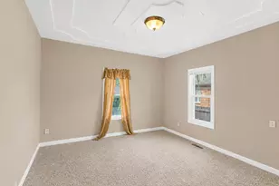 1002 W Marion St, Joliet, IL 60436 - Photo 20