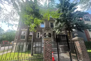 4958 S Michigan Ave, Chicago, IL 60615 - Photo 2