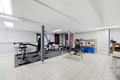 5135 W Melrose Street, Chicago, IL 60641 - Photo 26