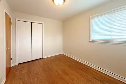 240 Hatlen Avenue, Mount Prospect, IL 60056 - Photo 14