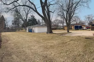 240 Hatlen Ave, Mount Prospect, IL 60056 - Photo 6