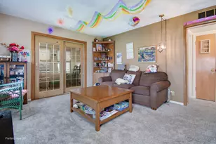 1719 Kelly Ave, Crest Hill, IL 60403 - Photo 4