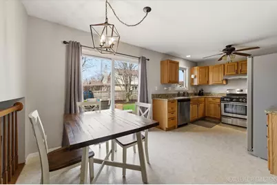 703 Ferret Crossing, Oswego, IL 60543 - Photo 8