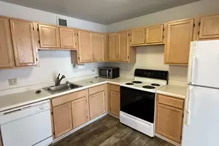 200 N Dearborn St, Chicago, IL 60601 - Photo 2