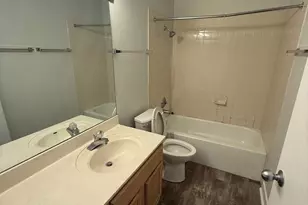 200 N Dearborn St, Chicago, IL 60601 - Photo 8