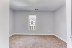 12148 S Eggleston Ave S, Chicago, IL 60628 - Photo 6